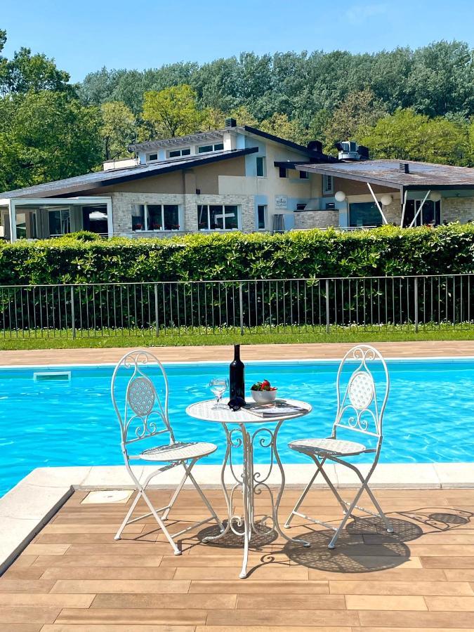 Casa Vacanze Alessandro Spinone Al Lago Экстерьер фото